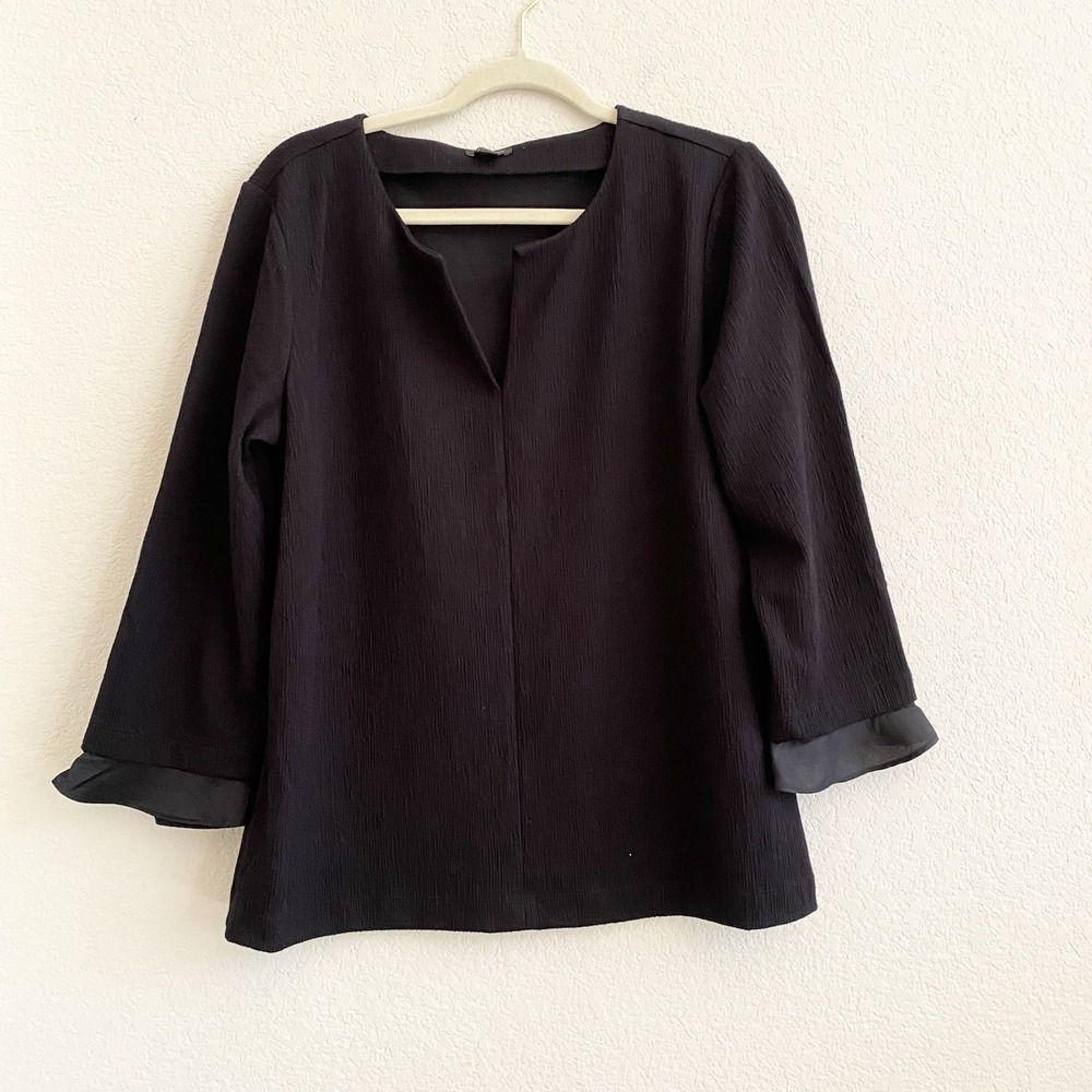 Ann Taylor Blouse Womens Large Black‎ VNeck Top Tunic Length Machine Washable